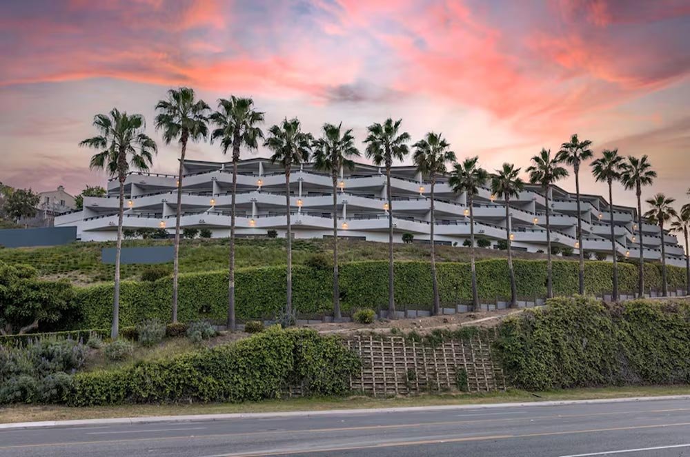 Non-Residential retreat package